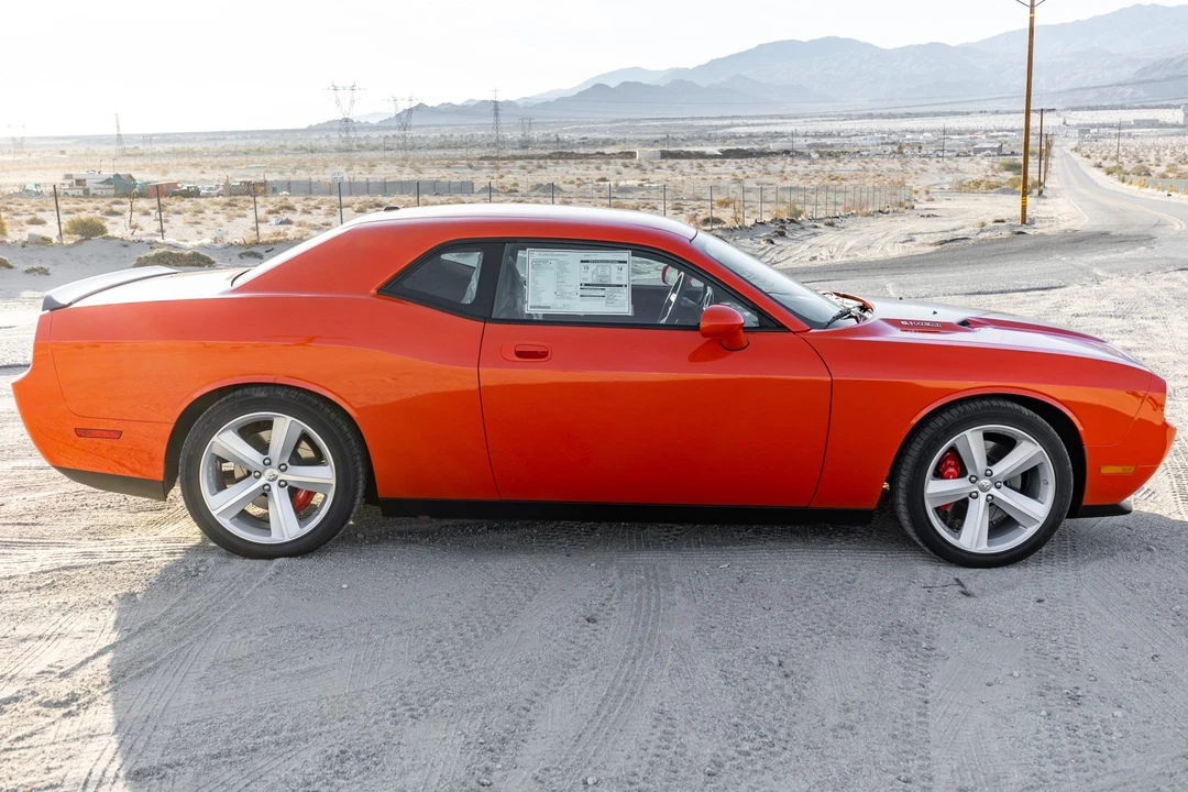 2008 Dodge Challenger SRT8 & 392 3rd Gen - Image 5 of 31