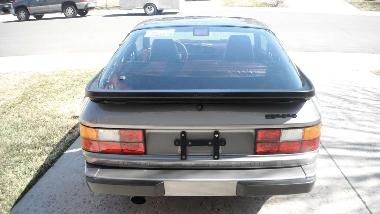 1988 Porsche 944 - Image 6 of 31