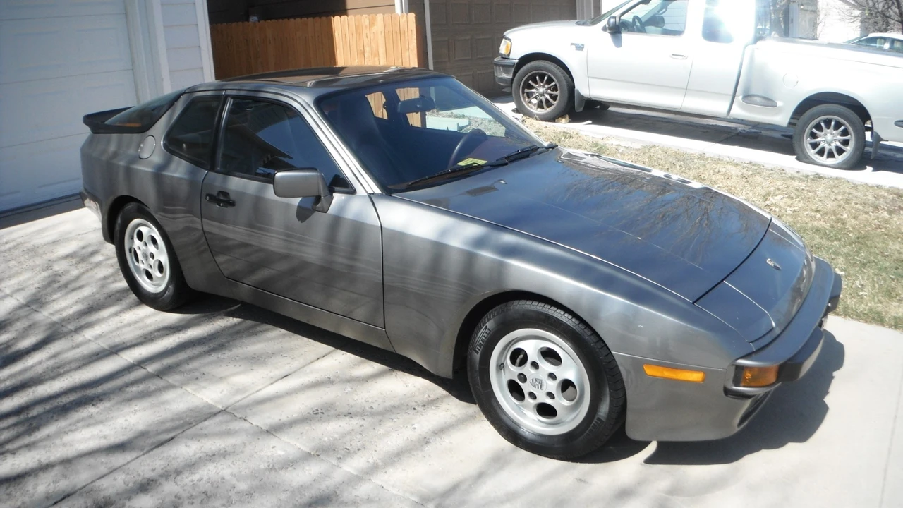 1988 Porsche 944 - Image 9 of 31
