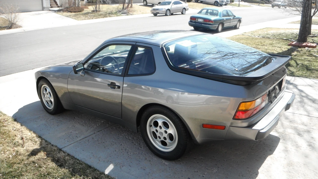 1988 Porsche 944 - Image 2 of 31