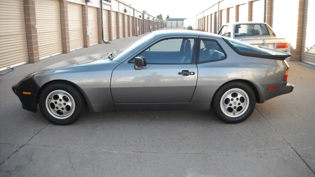 1988 Porsche 944 - Image 3 of 31