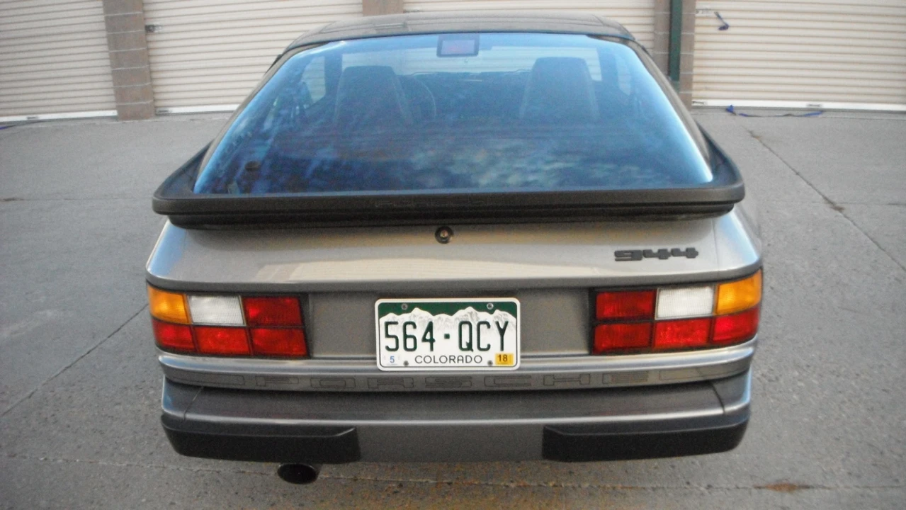 1988 Porsche 944 - Image 5 of 31