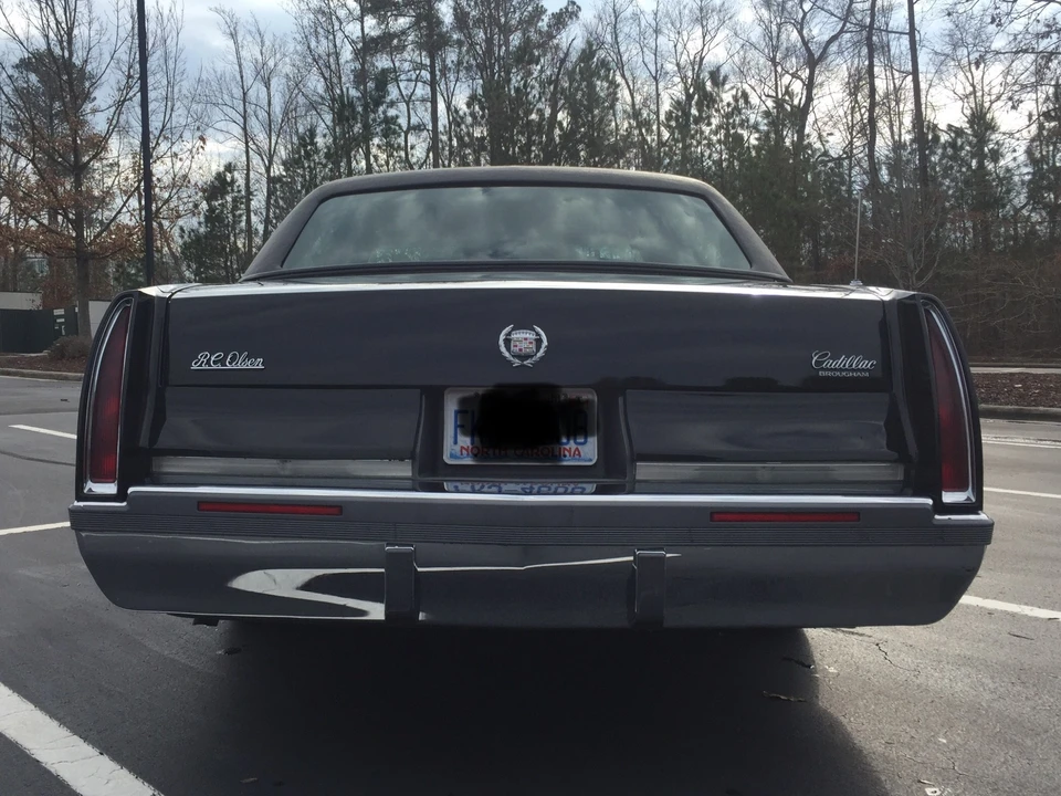1996 Cadillac Fleetwood - Image 5 of 31