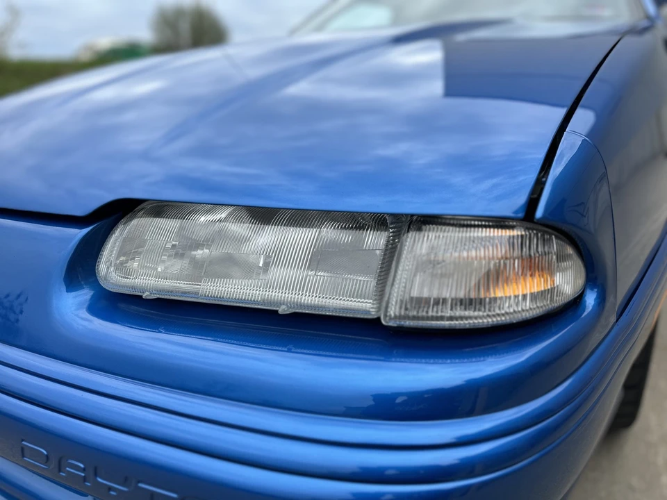 1993 Dodge Daytona - Image 21 of 31