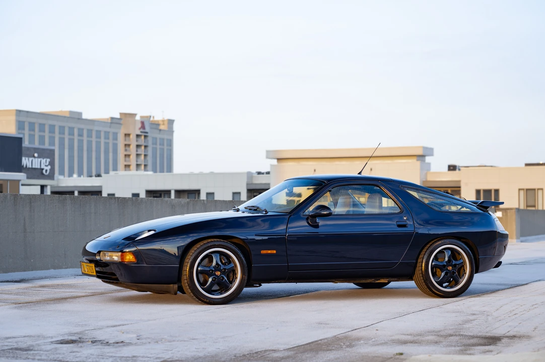 1995 Porsche 928 GTS - Image 2 of 31