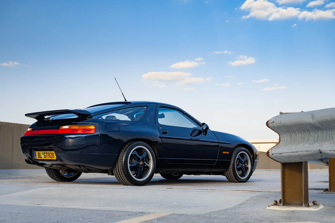 1995 Porsche 928 GTS - Image 24 of 31
