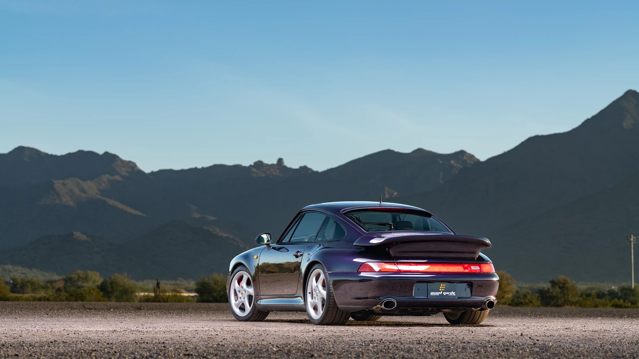 1997 Porsche 993 Carrera 4S - Image 29 of 31