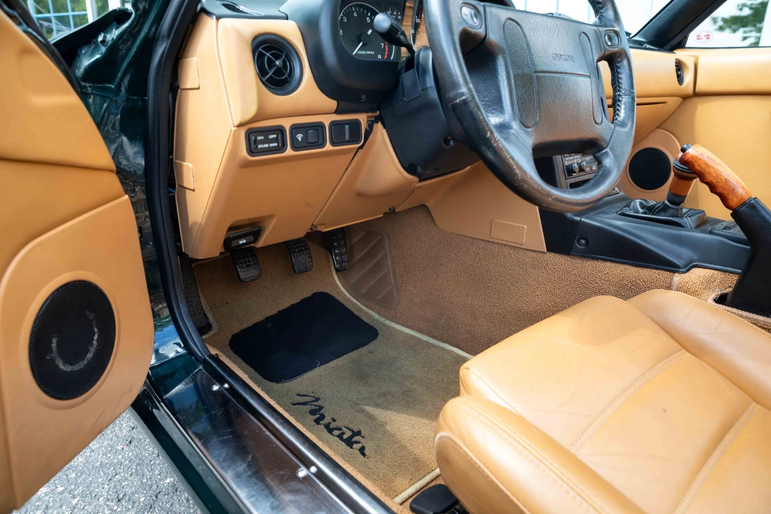 1991 Mazda NA MX-5 Miata - Image 31 of 31