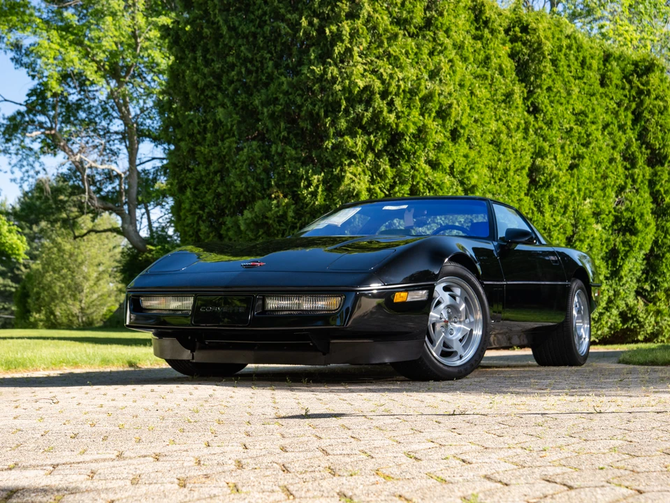 1990 Chevrolet Corvette C4 ZR1 - Image 21 of 31