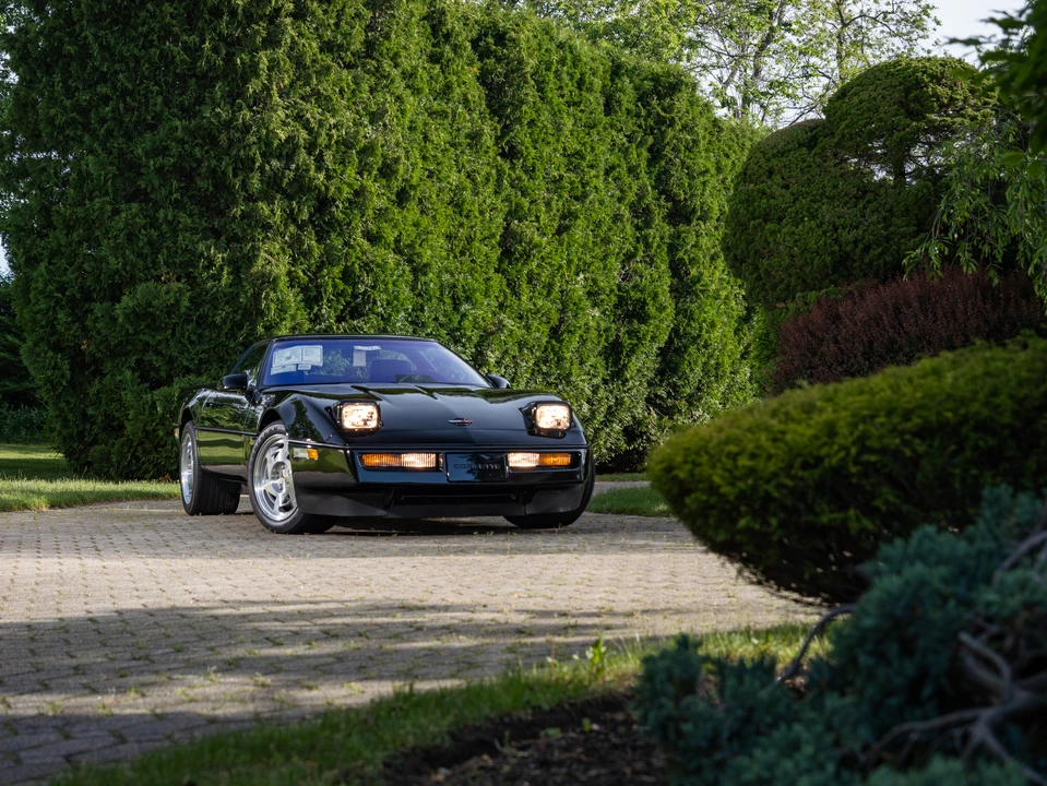 1990 Chevrolet Corvette C4 ZR1 - Image 5 of 31
