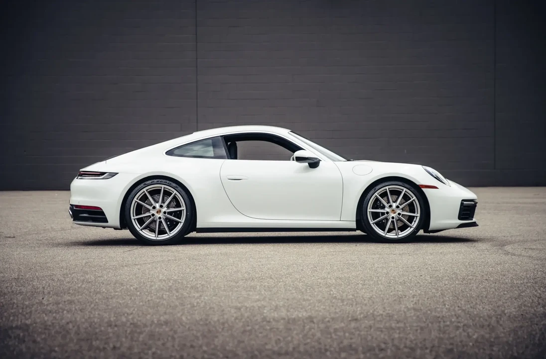 2024 Porsche 992 Carrera S - Image 5 of 6