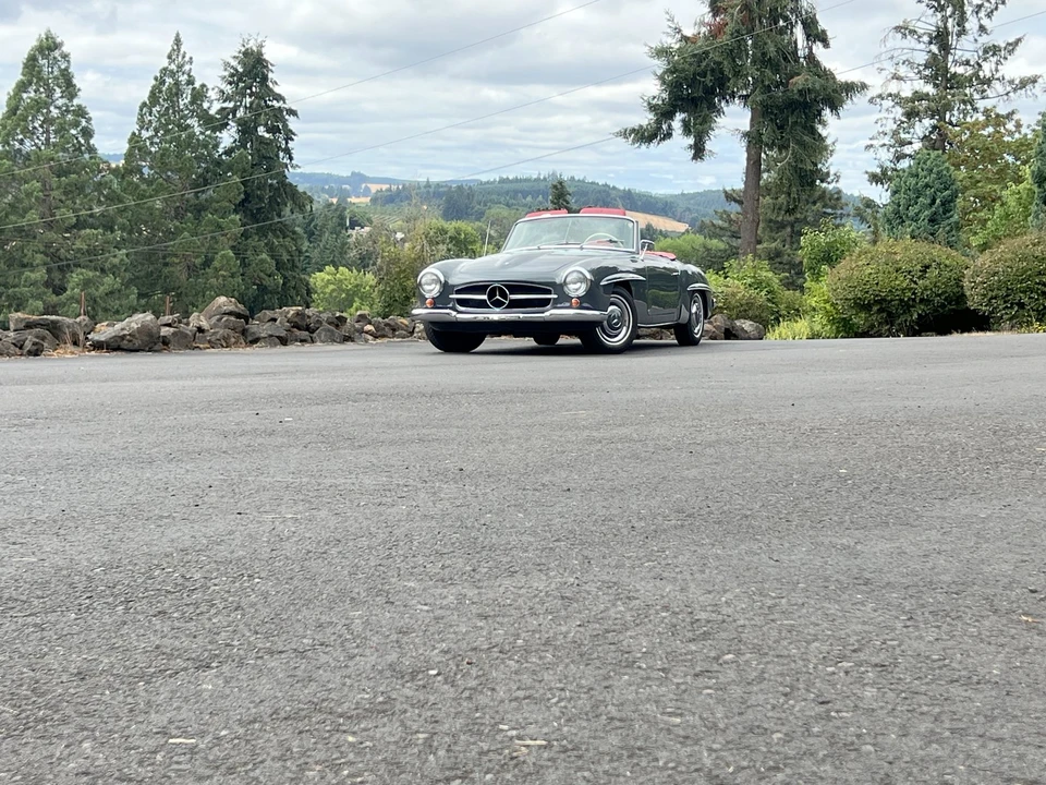 1961 Mercedes-Benz 190 SL - Image 6 of 31