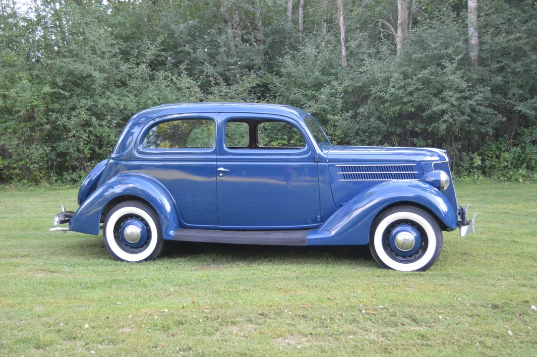 1936 Ford Model 48 & 68 - Image 20 of 31