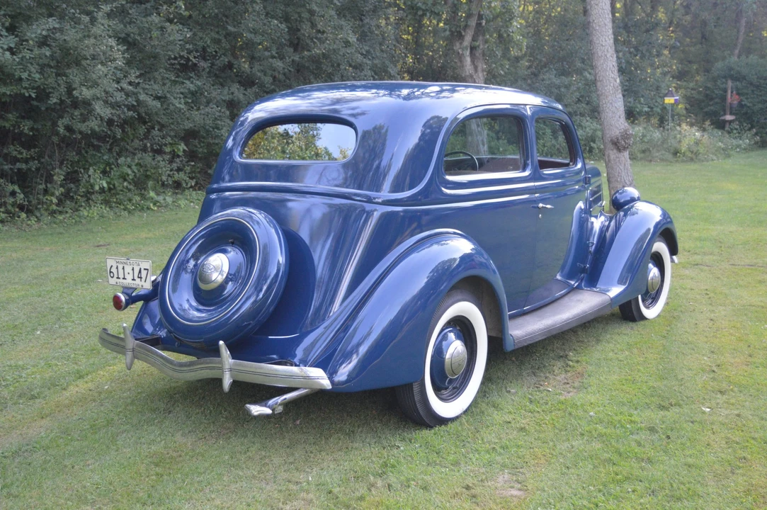 1936 Ford Model 48 & 68 - Image 16 of 31