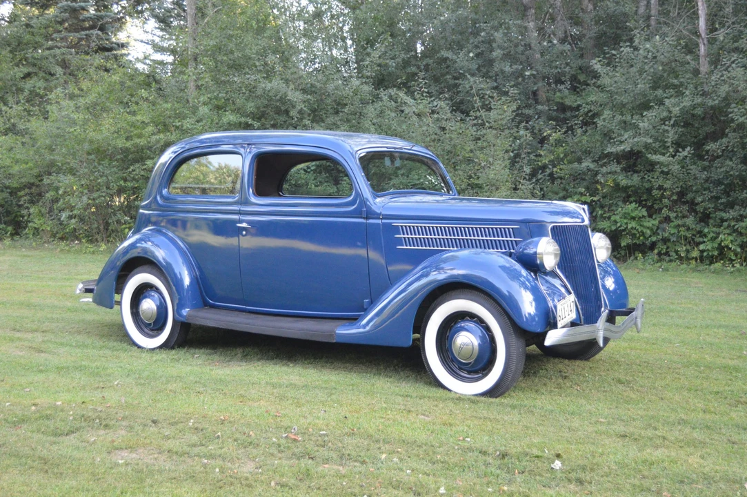 1936 Ford Model 48 & 68 - Image 3 of 31