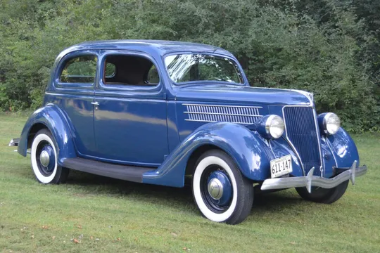 1936 Ford Model 68 Tudor