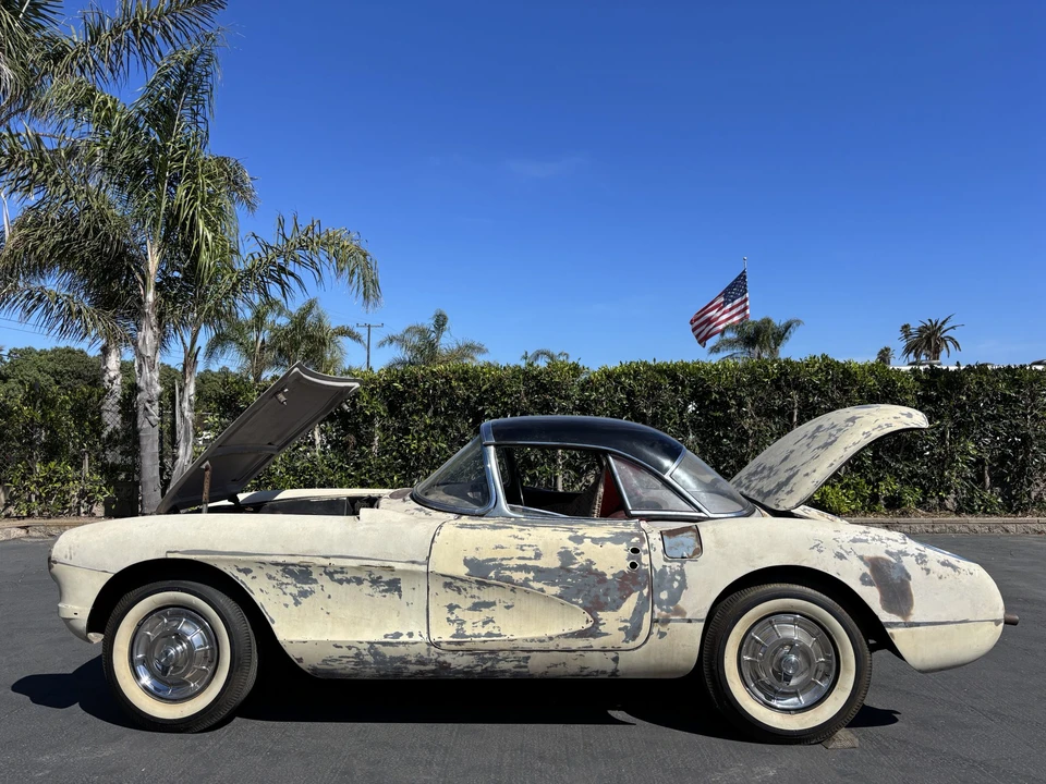 1957 Chevrolet Corvette C1 - Image 11 of 31