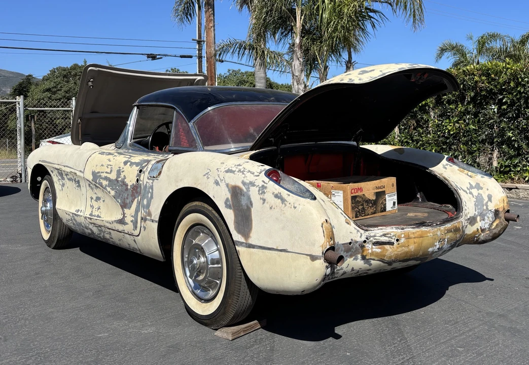 1957 Chevrolet Corvette C1 - Image 31 of 31