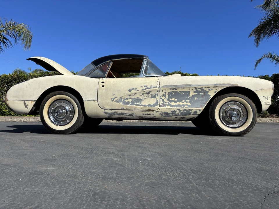1957 Chevrolet Corvette C1 - Image 17 of 31