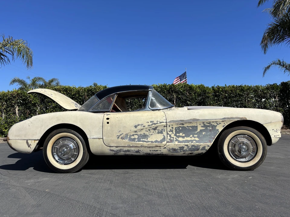 1957 Chevrolet Corvette C1 - Image 18 of 31