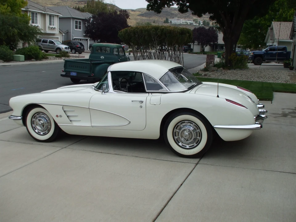 1959 Chevrolet Corvette C1 - Image 13 of 31