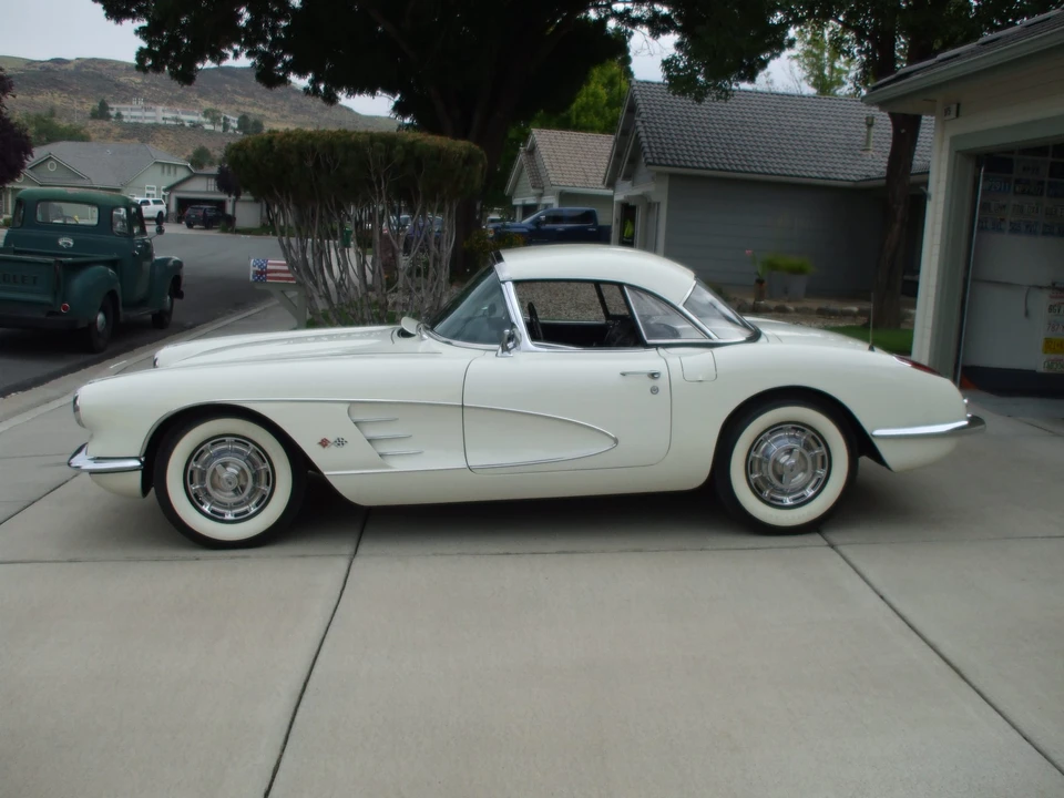 1959 Chevrolet Corvette C1 - Image 14 of 31