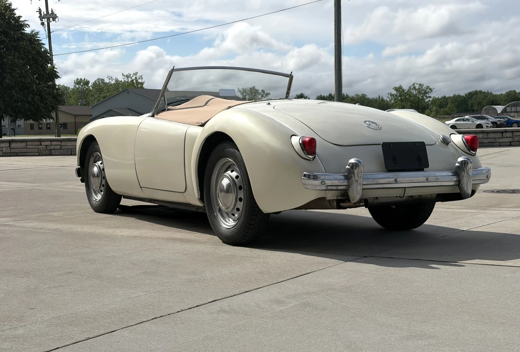 1959 MG MGA 1500 - Image 8 of 31