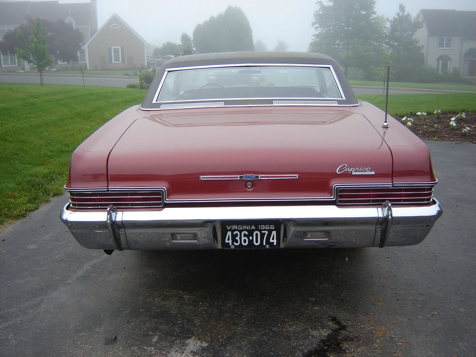 1966 Chevrolet Caprice - Image 13 of 31