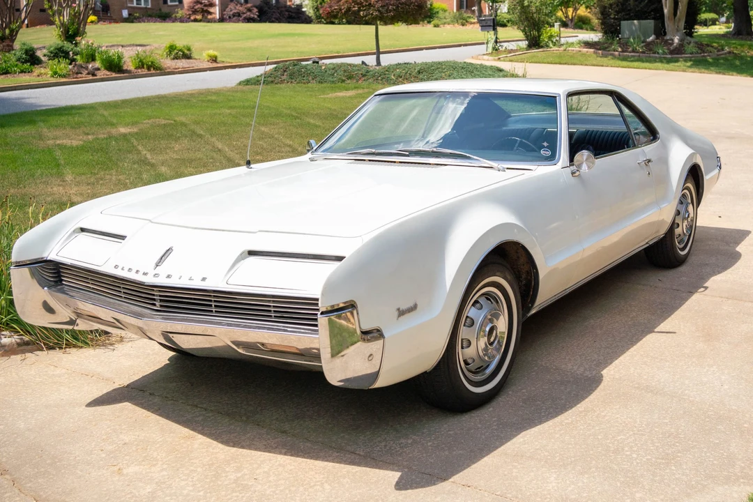 1966 Oldsmobile - Image 2 of 31