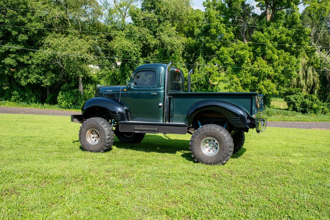 1946 Dodge T/V/W Series - Image 30 of 31
