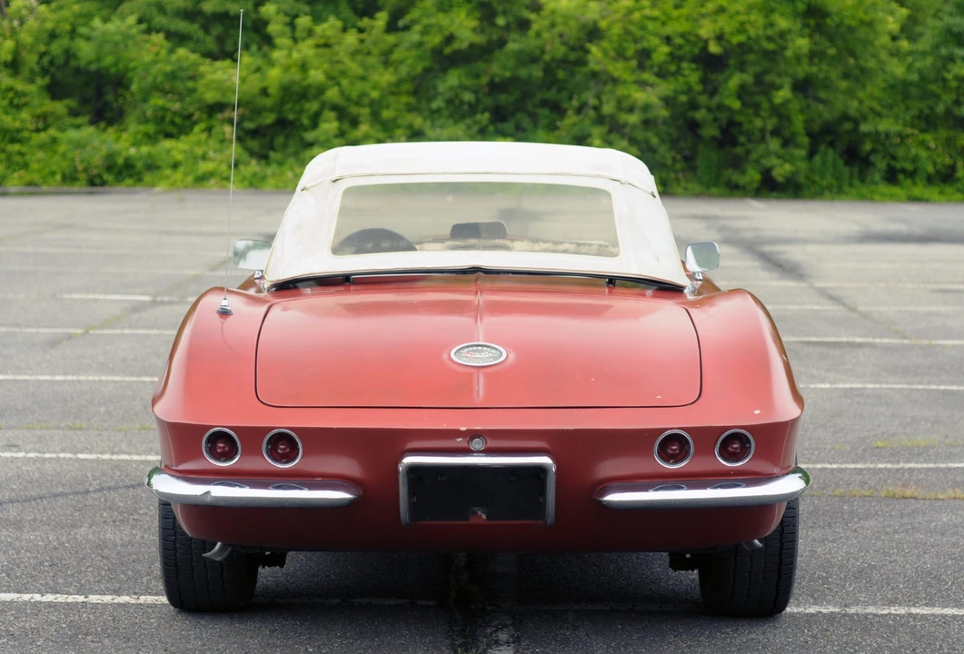 1961 Chevrolet Corvette C1 - Image 15 of 31