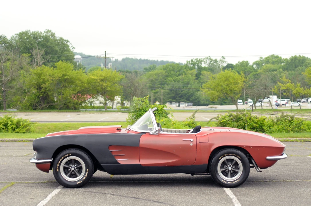 1961 Chevrolet Corvette C1 - Image 13 of 31