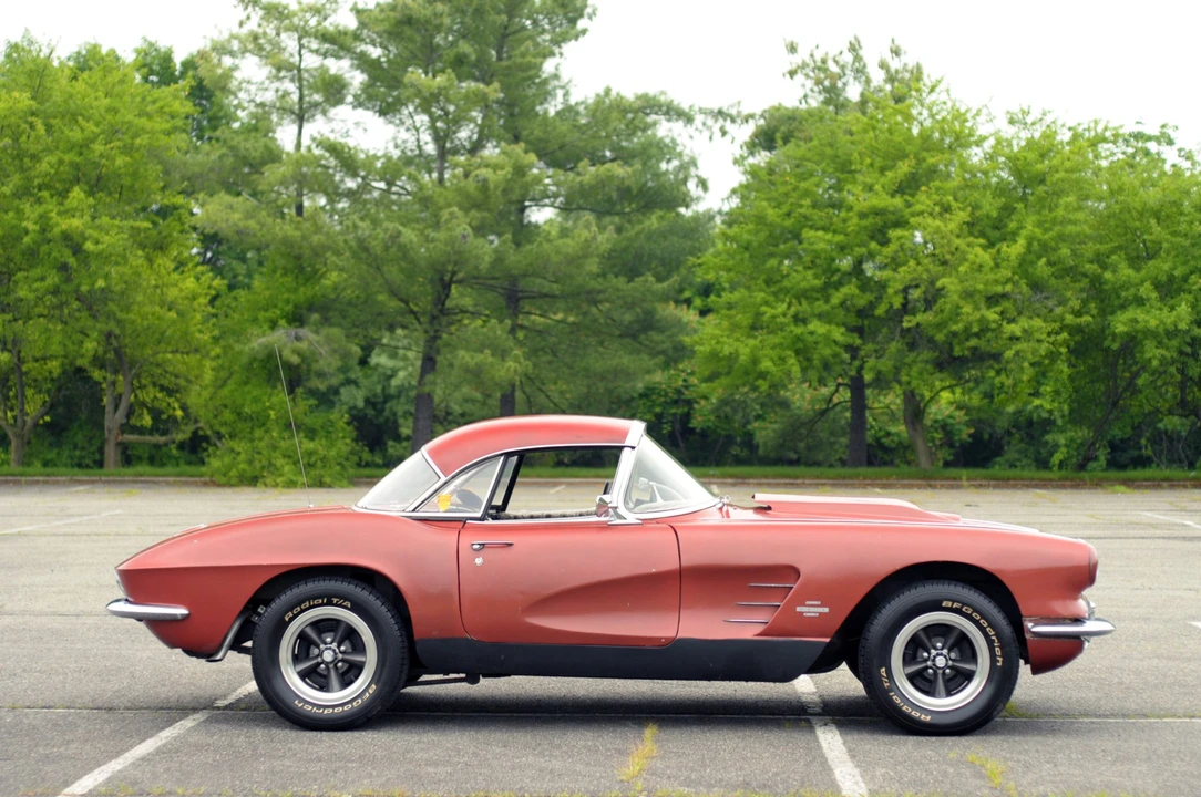 1961 Chevrolet Corvette C1 - Image 17 of 31