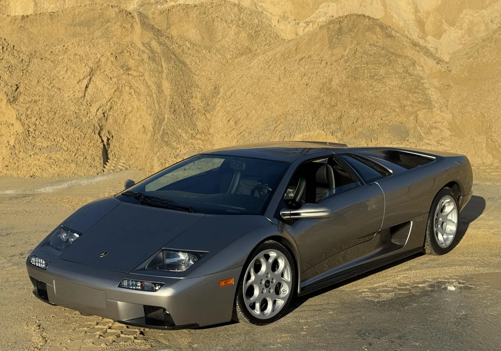 2001 Lamborghini Diablo VT - Image 25 of 31