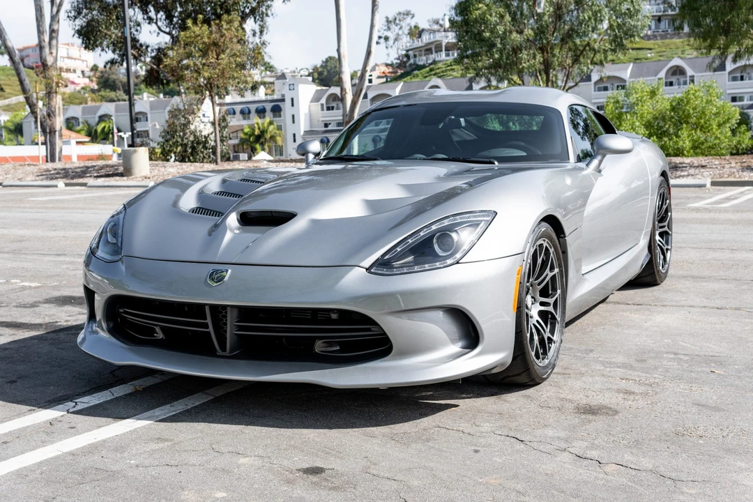 2014 Dodge Viper 5th Gen - Image 2 of 31