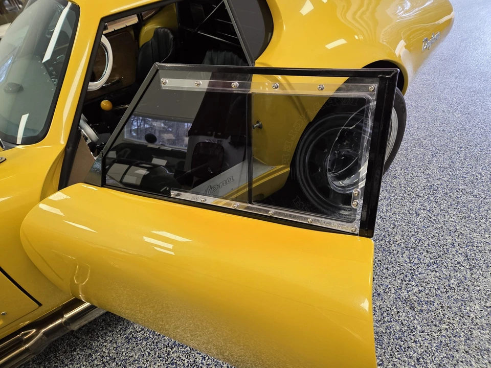 Factory Five Type 65 - Image 22 of 31