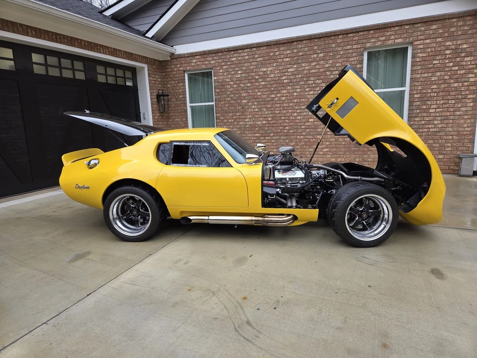 Factory Five Type 65 - Image 13 of 31
