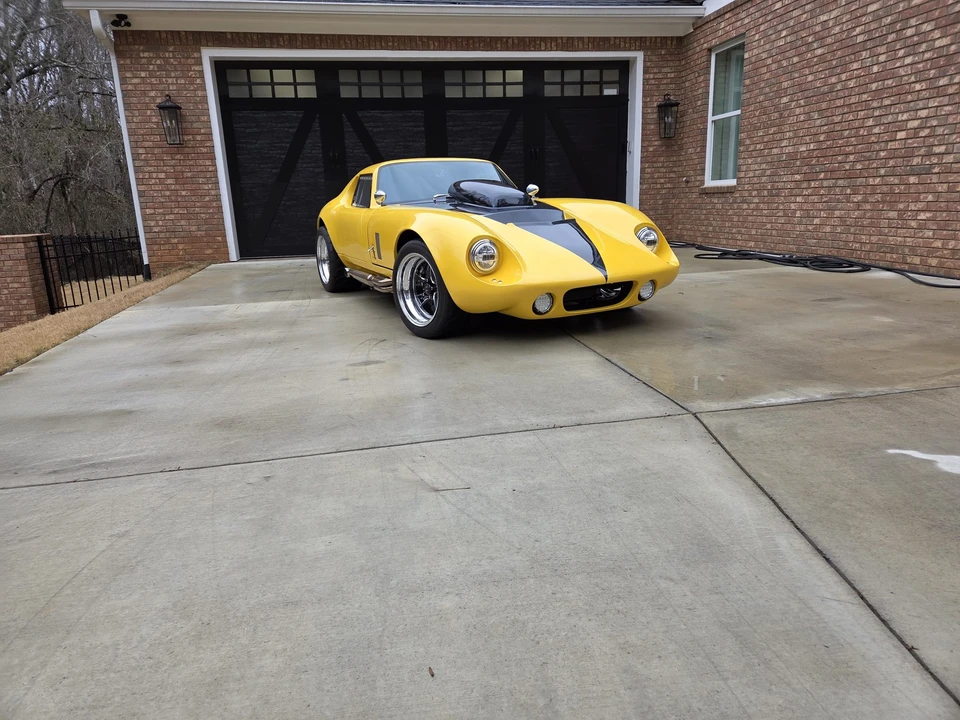 Factory Five Type 65 - Image 11 of 31