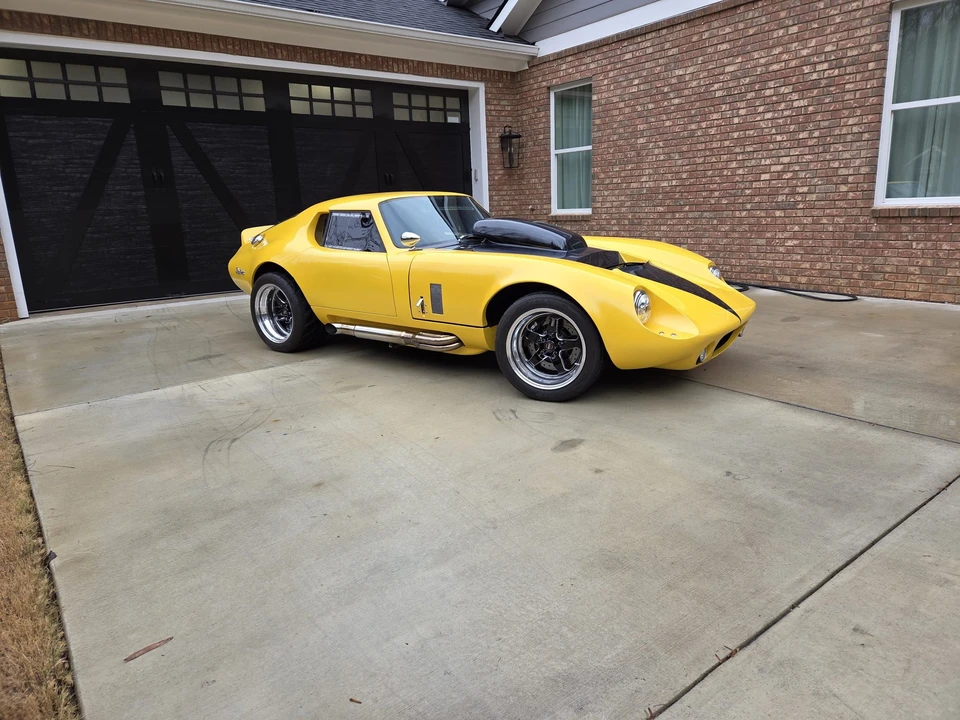 Factory Five Type 65 - Image 10 of 31