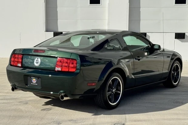 2008 Ford S197 Mustang - Image 2 of 9