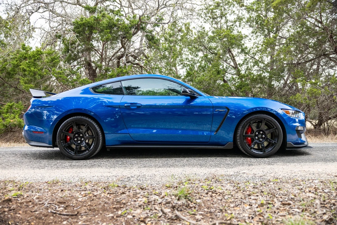 2017 Ford S550 Shelby Mustang GT350R - Image 6 of 31