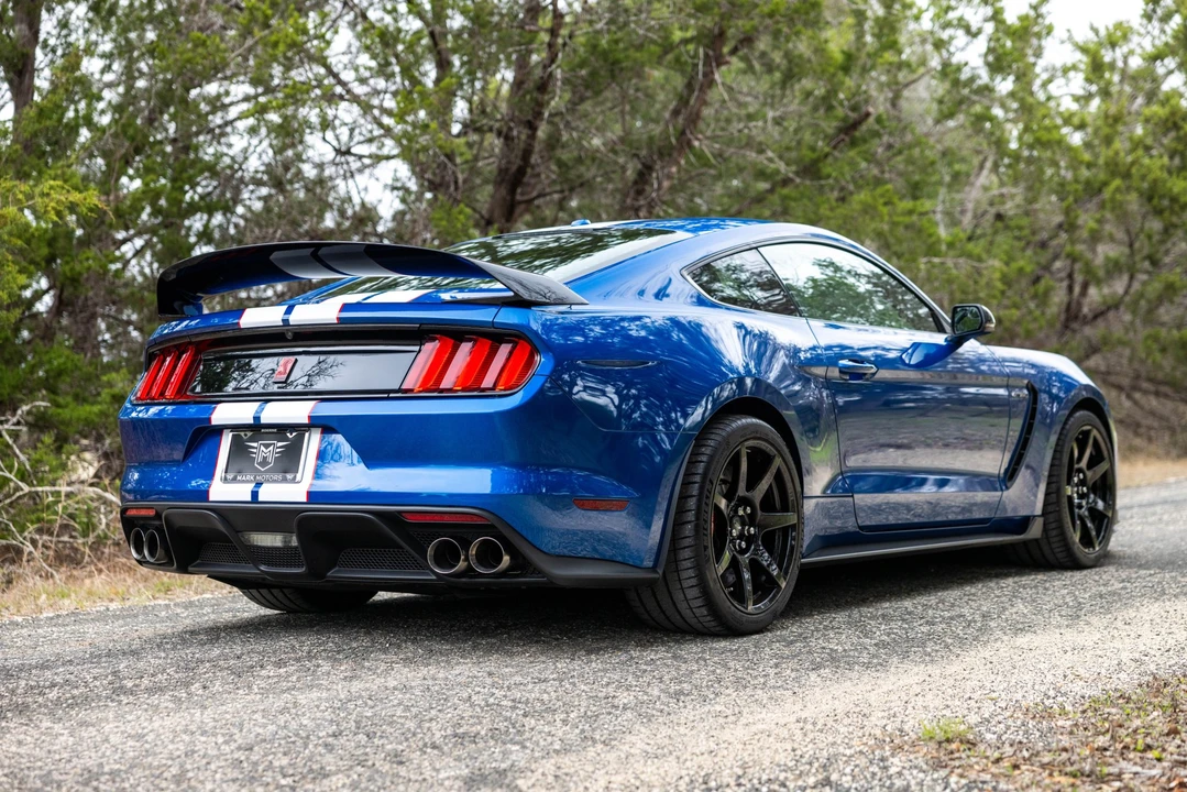 2017 Ford S550 Shelby Mustang GT350R - Image 8 of 31