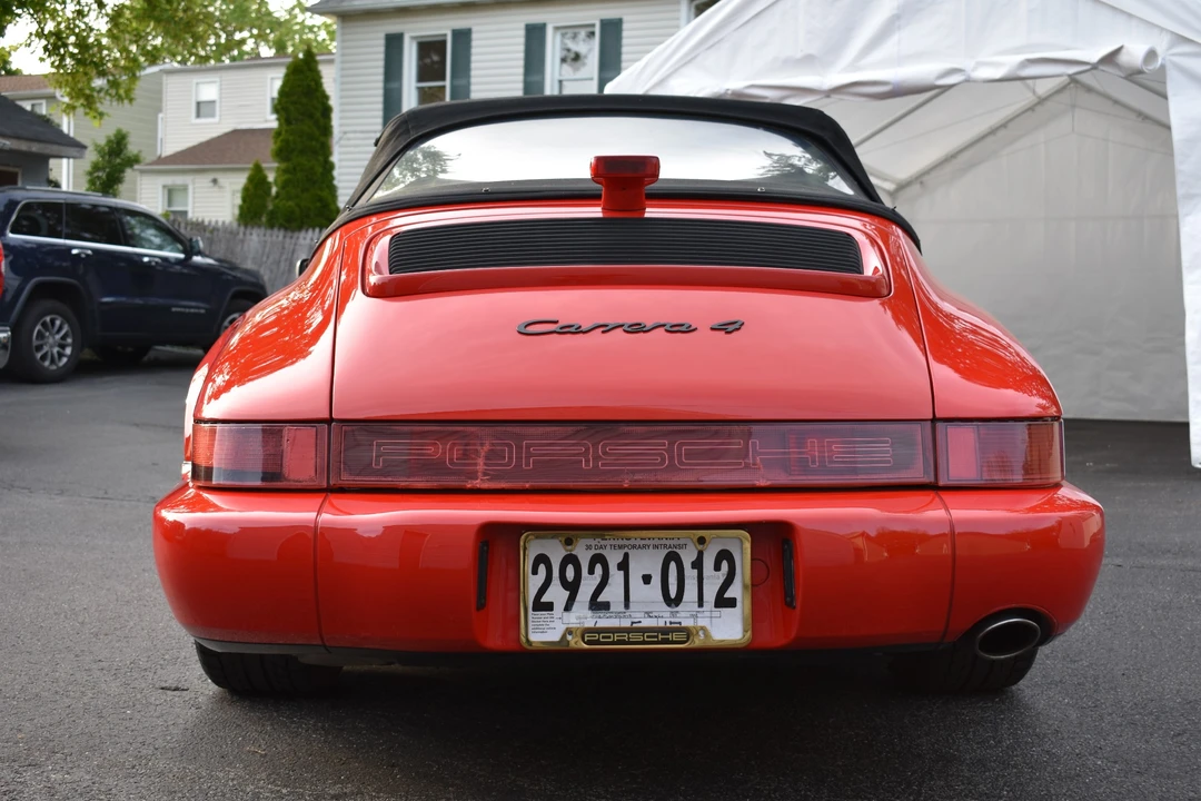 1991 Porsche 964 Carrera 4 - Image 28 of 31