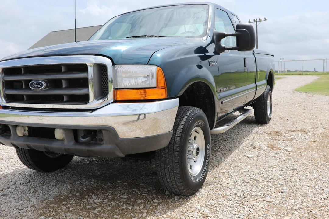 1999 Ford Super Duty 1st Gen - Image 28 of 31