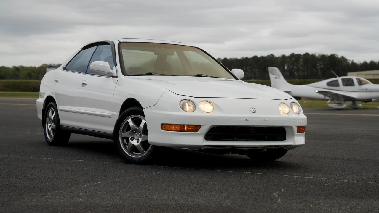 2000 Acura Integra 3rd Gen - Image 9 of 31