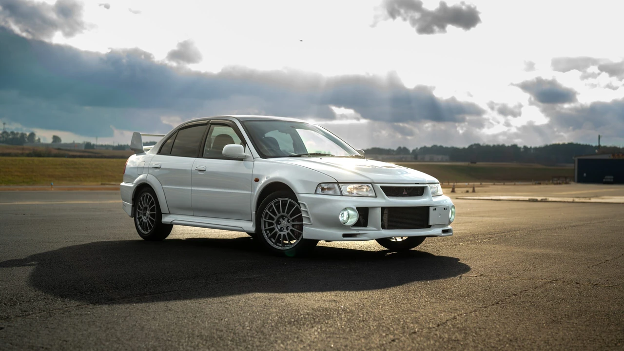 2000 Mitsubishi Lancer Evolution VI 6th Gen - Image 20 of 31
