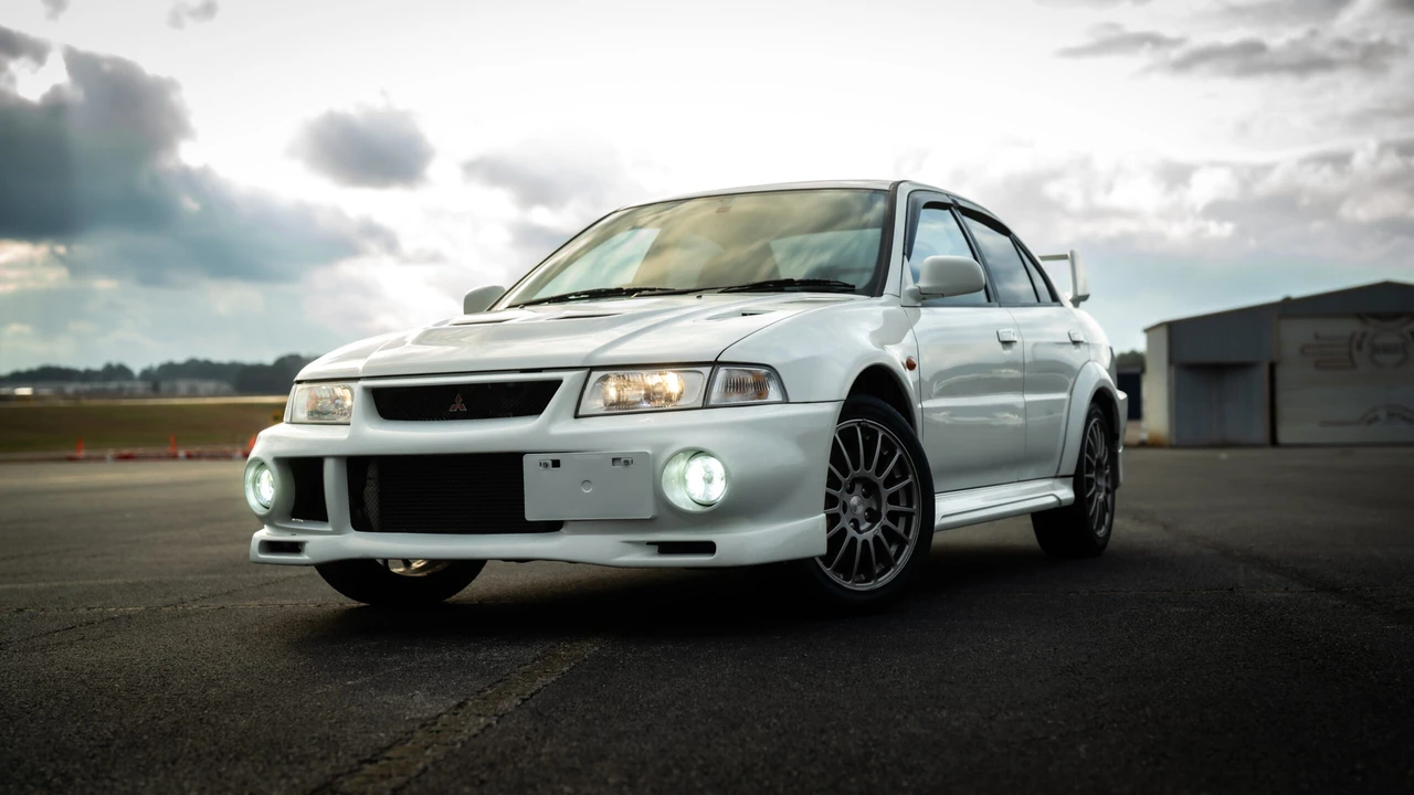 2000 Mitsubishi Lancer Evolution VI 6th Gen - Image 12 of 31