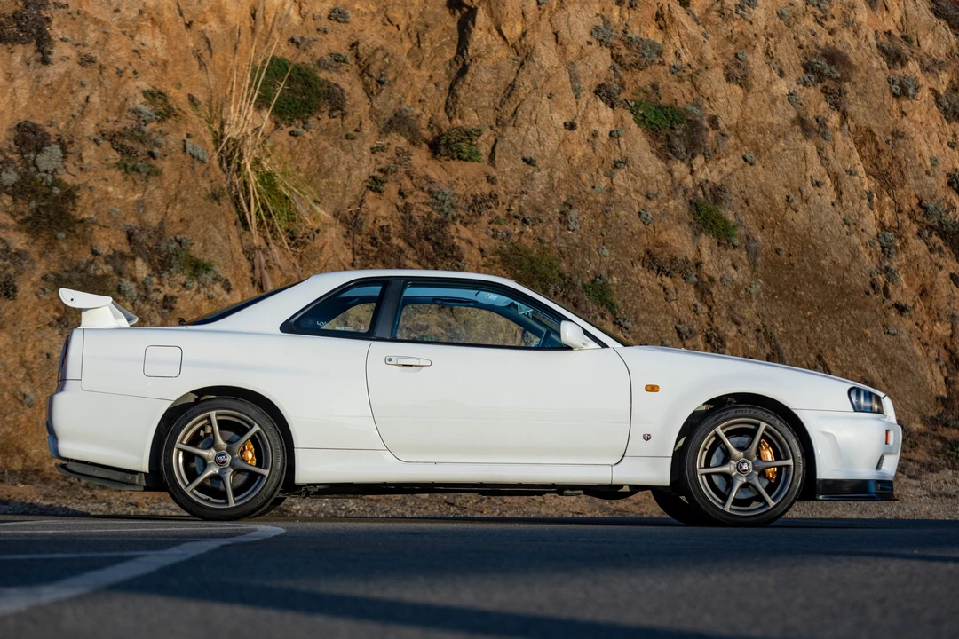 1999 Nissan R34 Skyline GT-R 10th Gen - Image 22 of 31