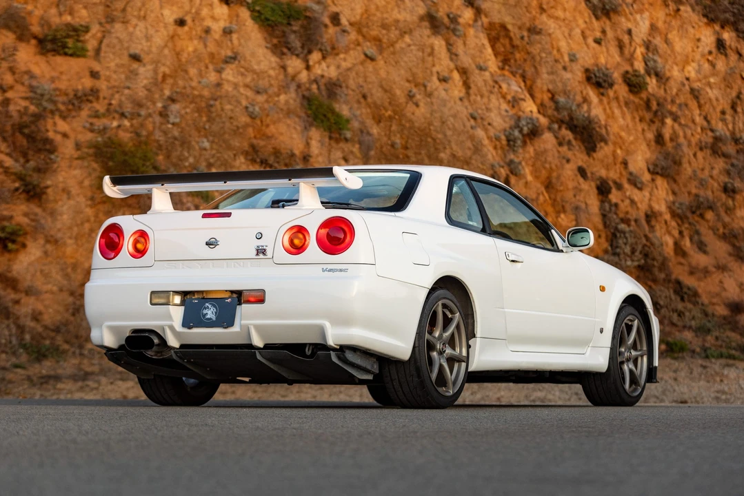 1999 Nissan R34 Skyline GT-R 10th Gen - Image 26 of 31