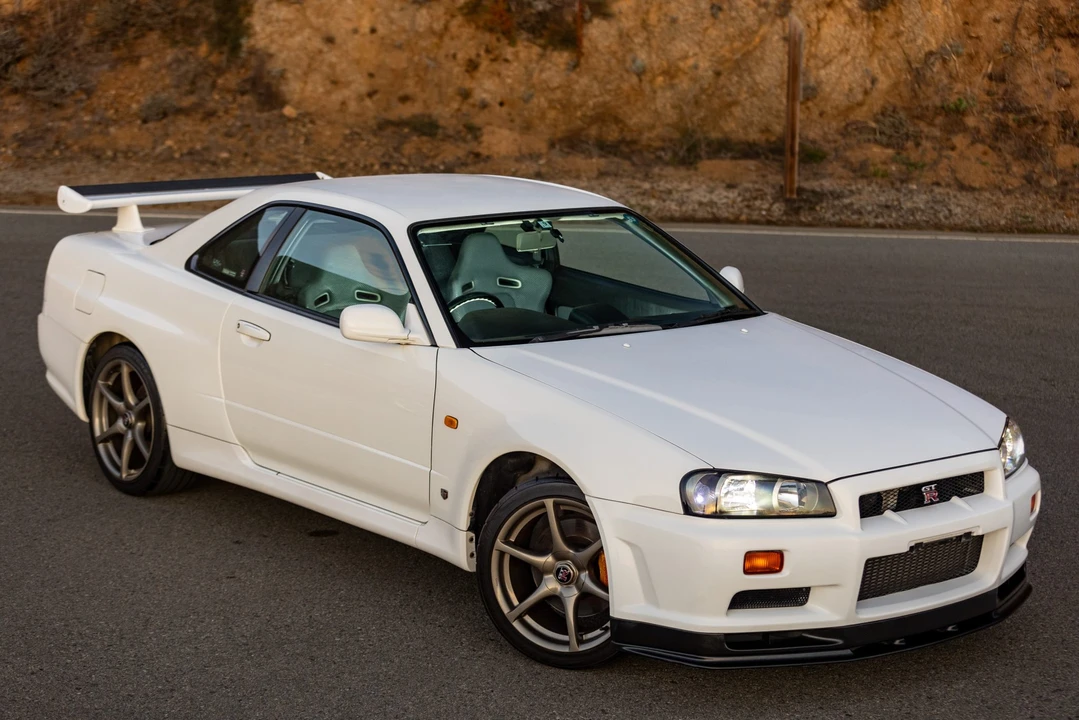 1999 Nissan R34 Skyline GT-R 10th Gen - Image 17 of 31